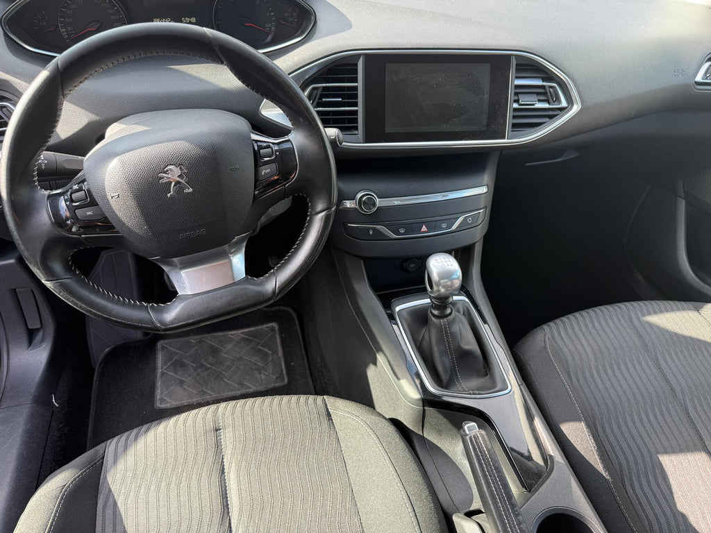 Peugeot 308 1.6 Hdi