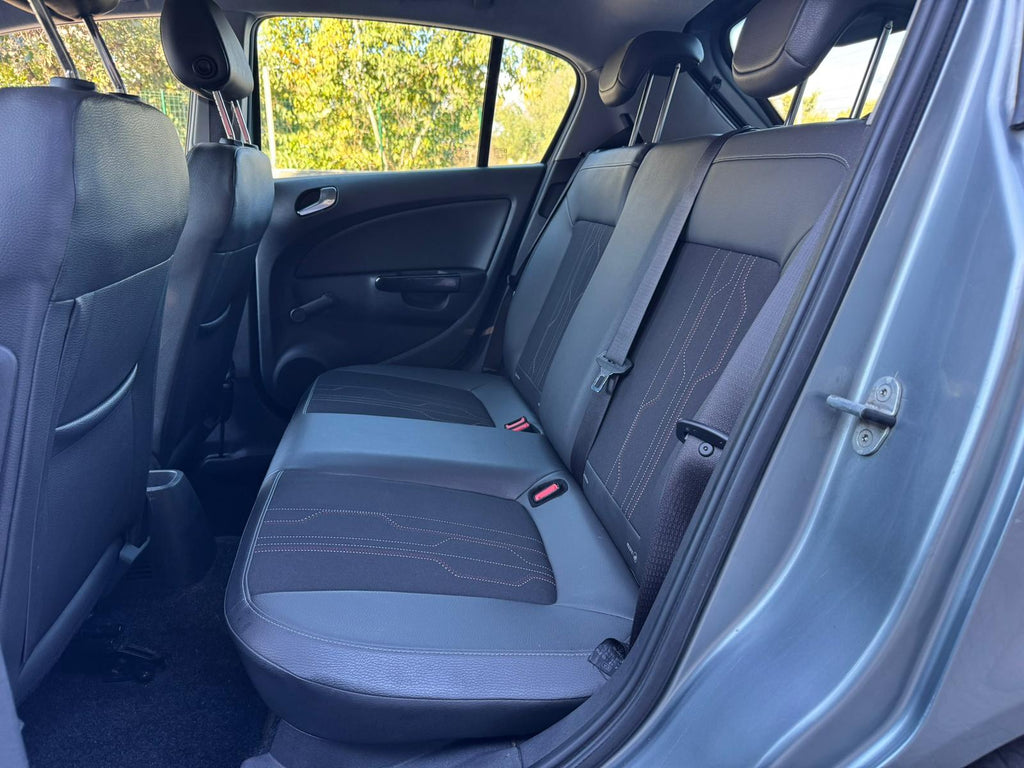 Opel Corsa 1.2 benzina/gpl