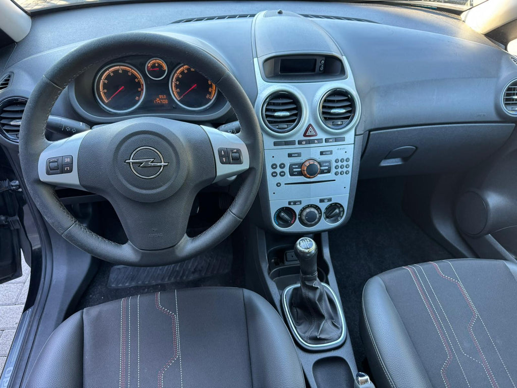 Opel Corsa 1.2 benzina/gpl